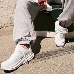 HOKA Clifton 9 Sneakers ALL WHITE